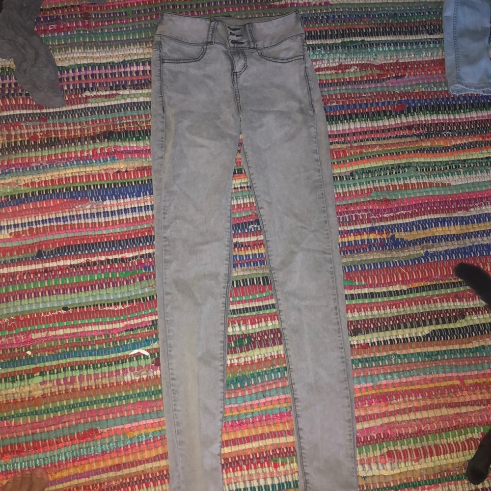 Hot topic light grey purple tint
